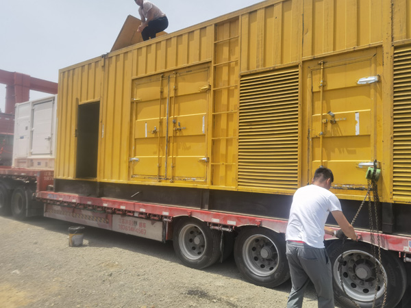 韶山发电机出租100KW发电机需要什么规格的电缆线？