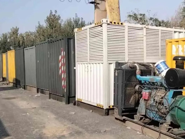 韶山200KW柴油发电机机组每小时油耗是多少？